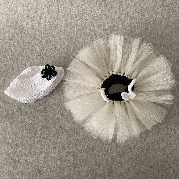 Handmade Crochet White Black Cream Princess Tutu for 17cm Doll 2-Piece Set - Picture 5 of 6